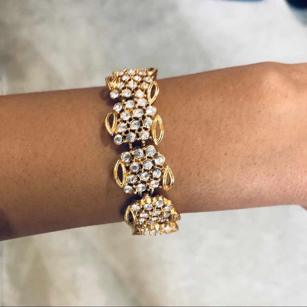 BRAND NEW Gold & Silver tone bracelet